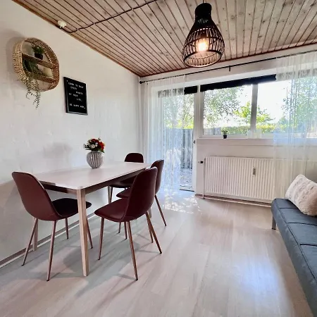 15 Min Walk To Lego House/50m2 With Garden *